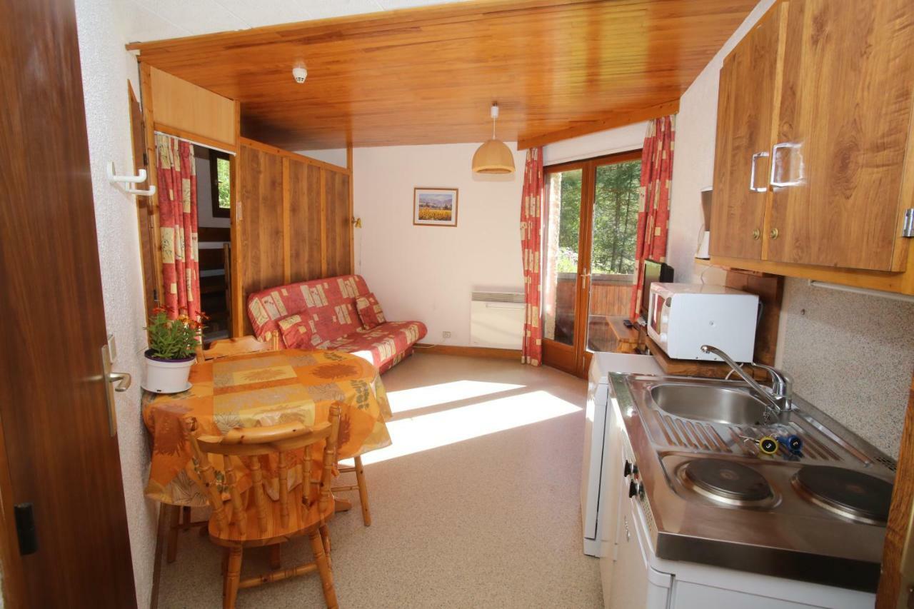 Chalet Les Arolles Les Orres Exterior photo