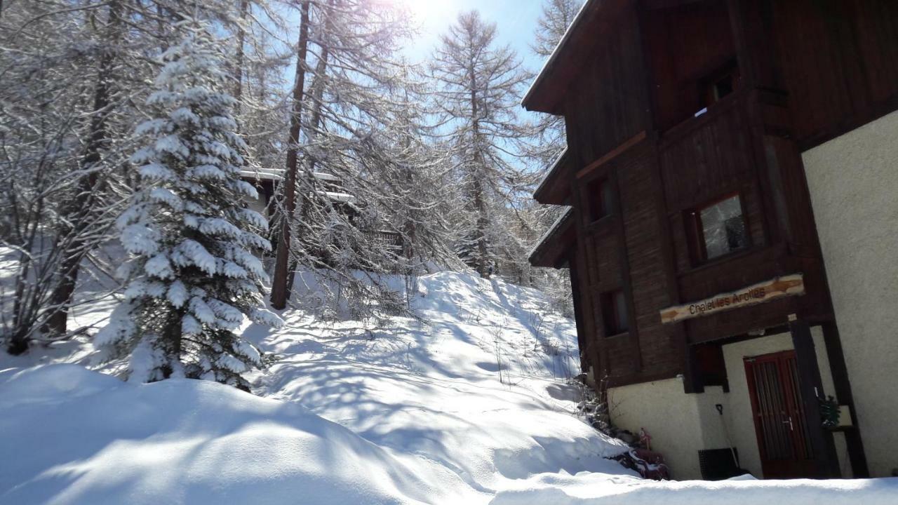 Chalet Les Arolles Les Orres Exterior photo